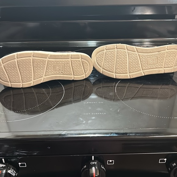 Size 8, leopard print Ariat - Picture 4 of 5